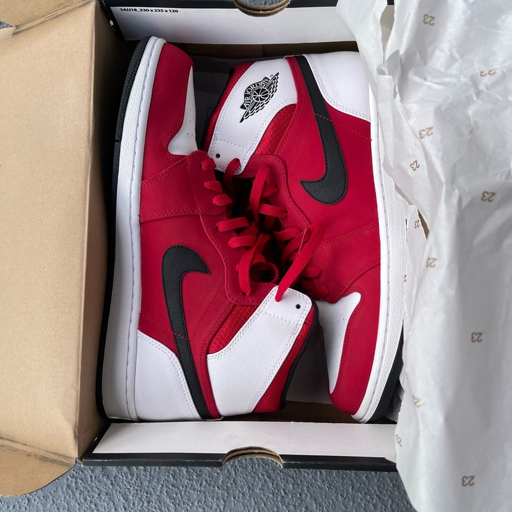 Jordan 1 Blake Griffin PE